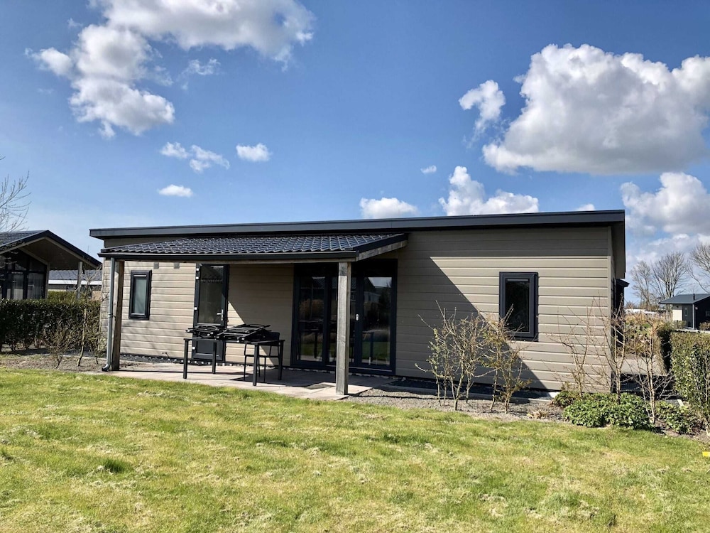 Luxurious Chalet, Situated in the Polder, Near Alkmaar