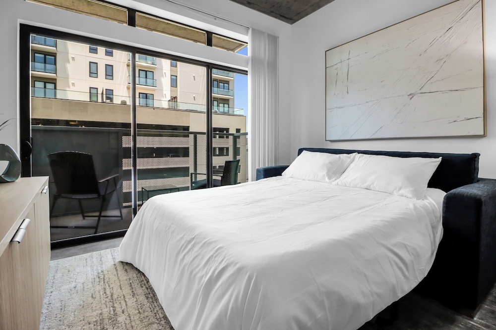 Phoenix Urban Luxury Escape