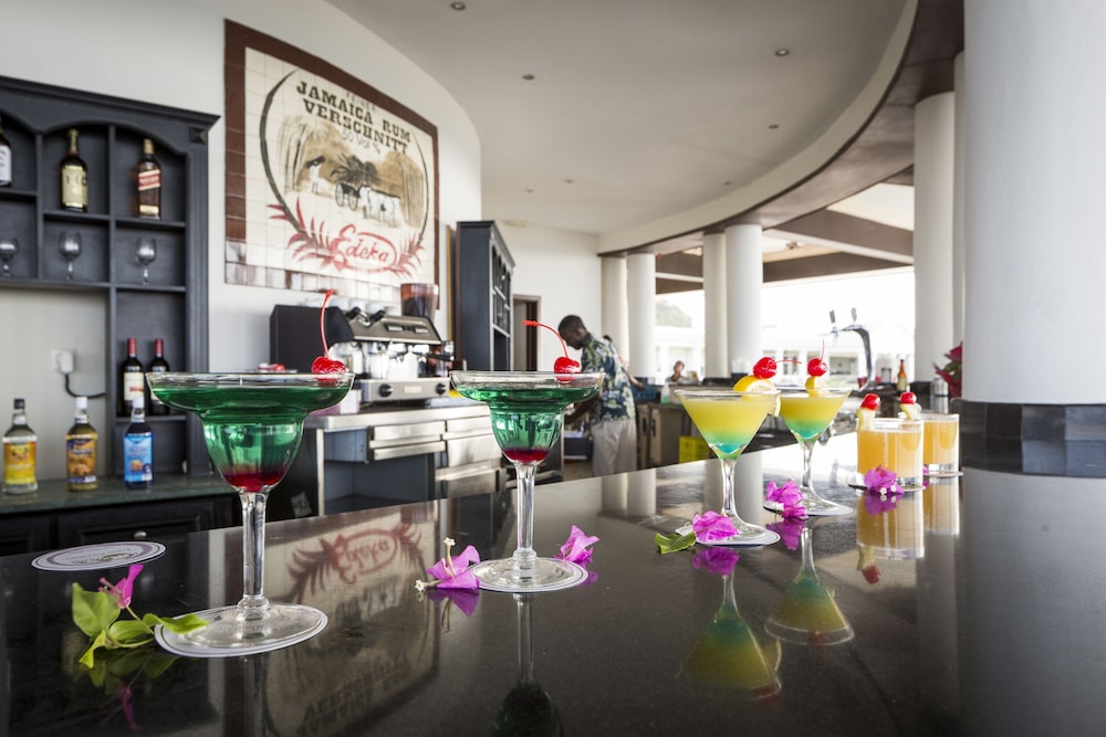 Grand Palladium Lady Hamilton Resort  Spa All Inclusive - Property Image 151