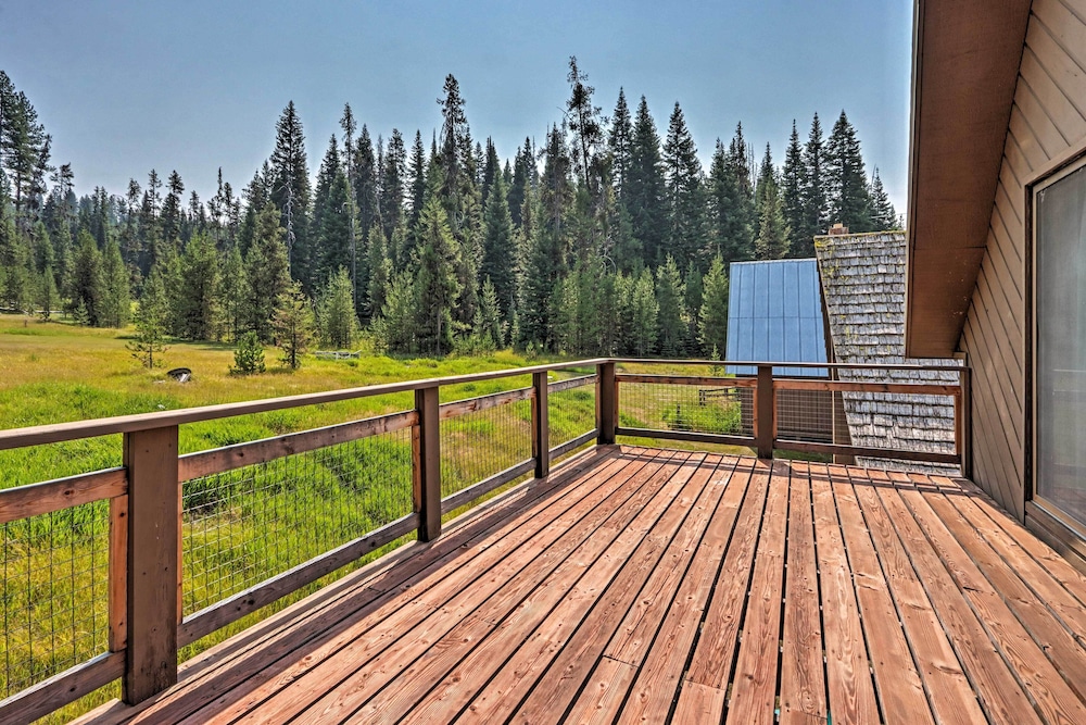 Remote Elk City Escape w/ Decks & Mtn Views!