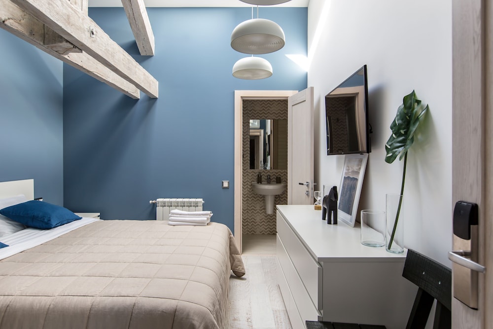 Centeral Hotel