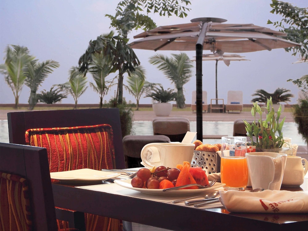 Mumbai Vacations - Novotel Mumbai Juhu Beach Hotel - Property Image 71
