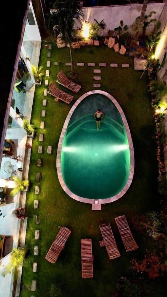Wanderlust Hostel Kuta Mandalika