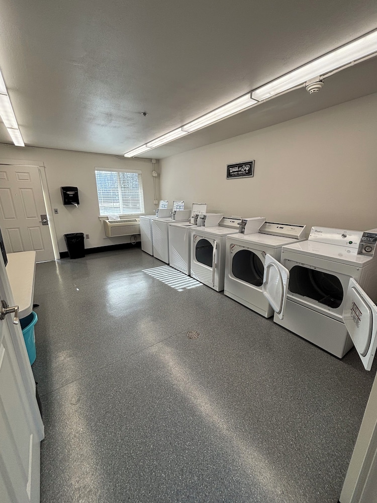 Life Northwest RV sites and Lodging