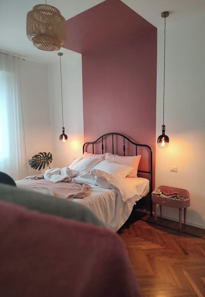 9 ¾ Rooms by Edera
