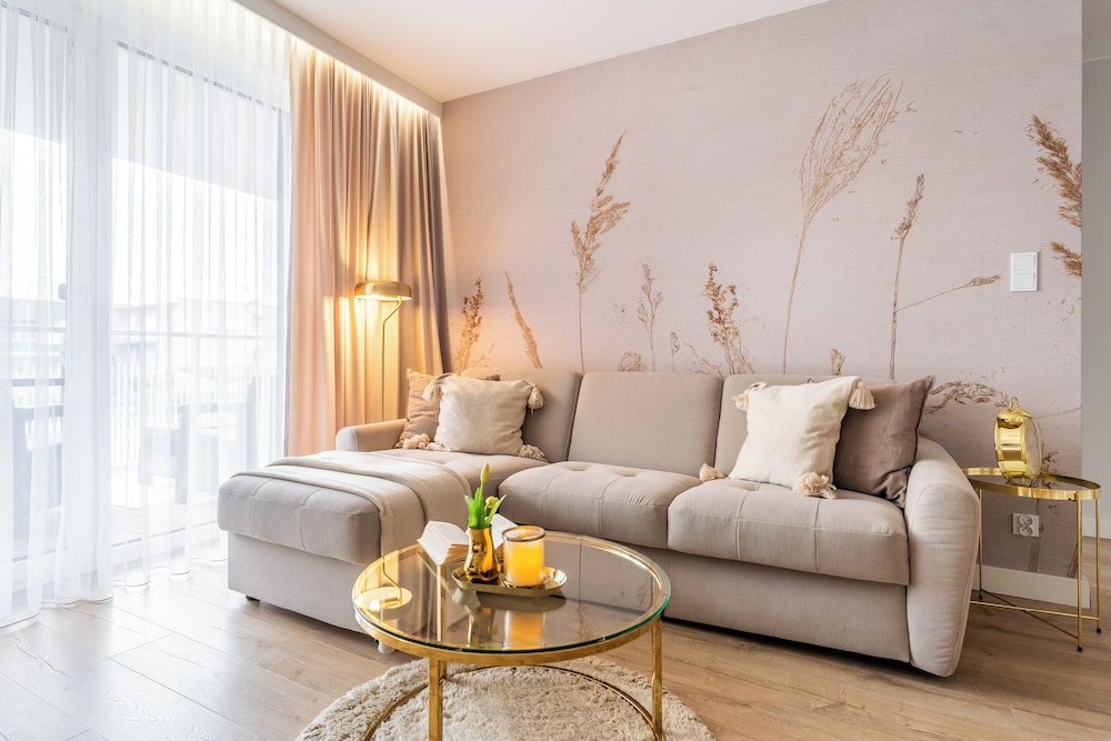 DELUXE SAND APARTMENT & SPA