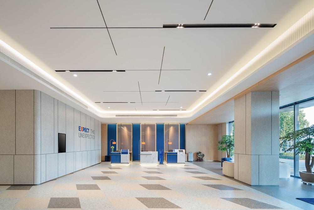 Holiday Inn Express Yinchuan Yuehai by IHG
