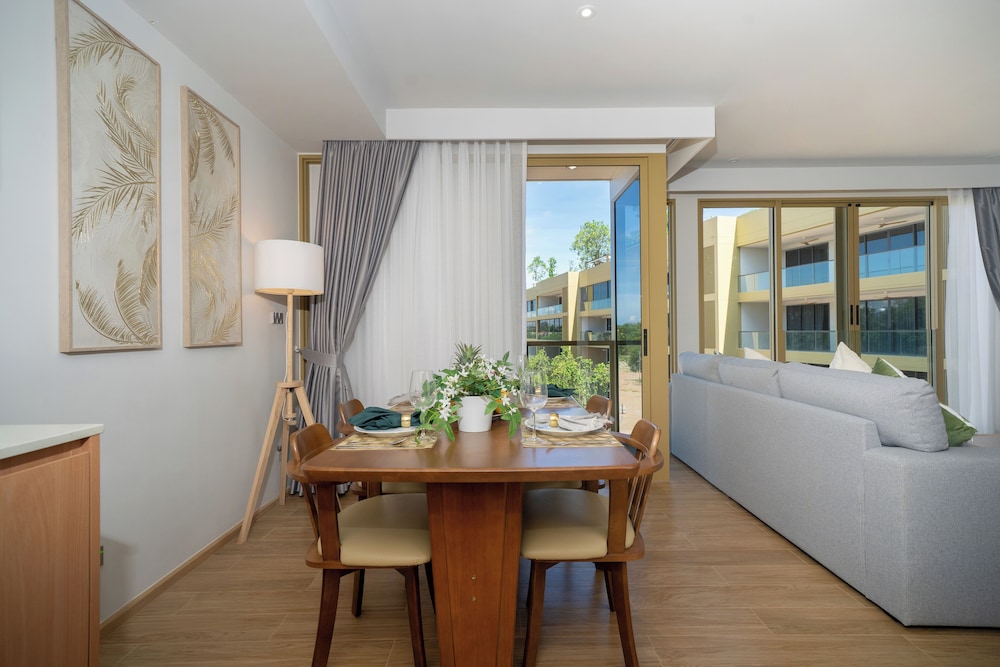 Laguna Beachside residences apartamens