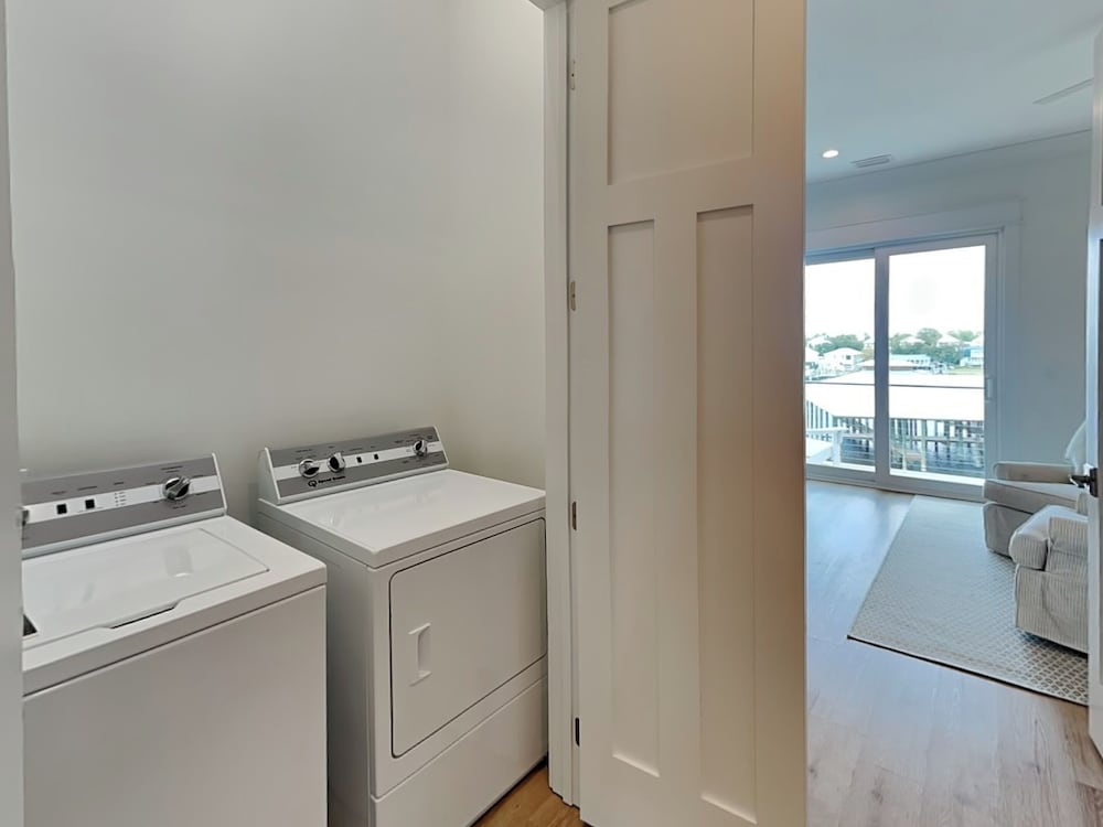 The Osprey #8 by Southern Vacation Rentals