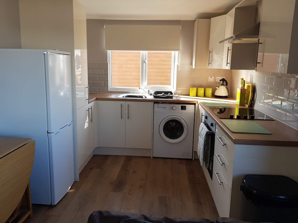 Shore Croft dog Friendly Chalet view 4