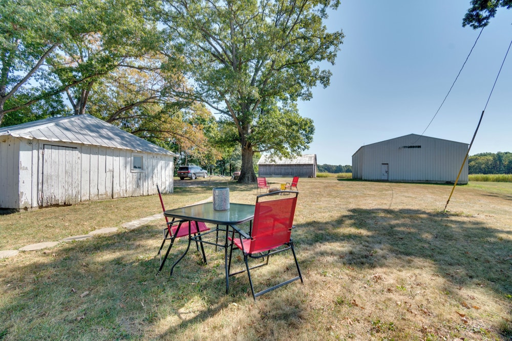 Pets Welcome: Tranquil Retreat w/ Yard in Jewett!