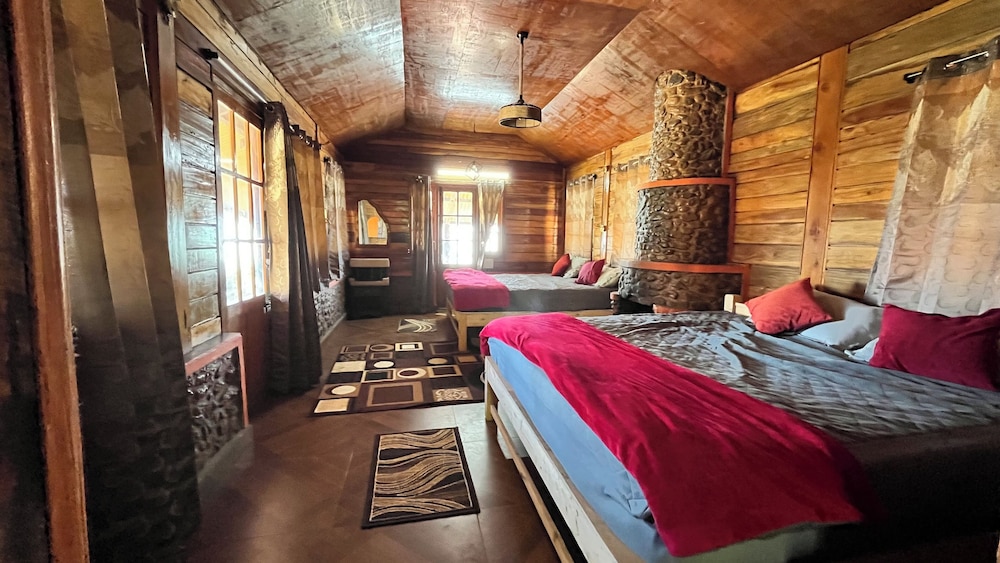 Mount Olympus Hood cabin