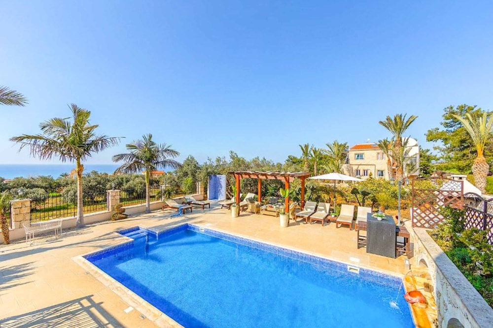 Petrides Villa