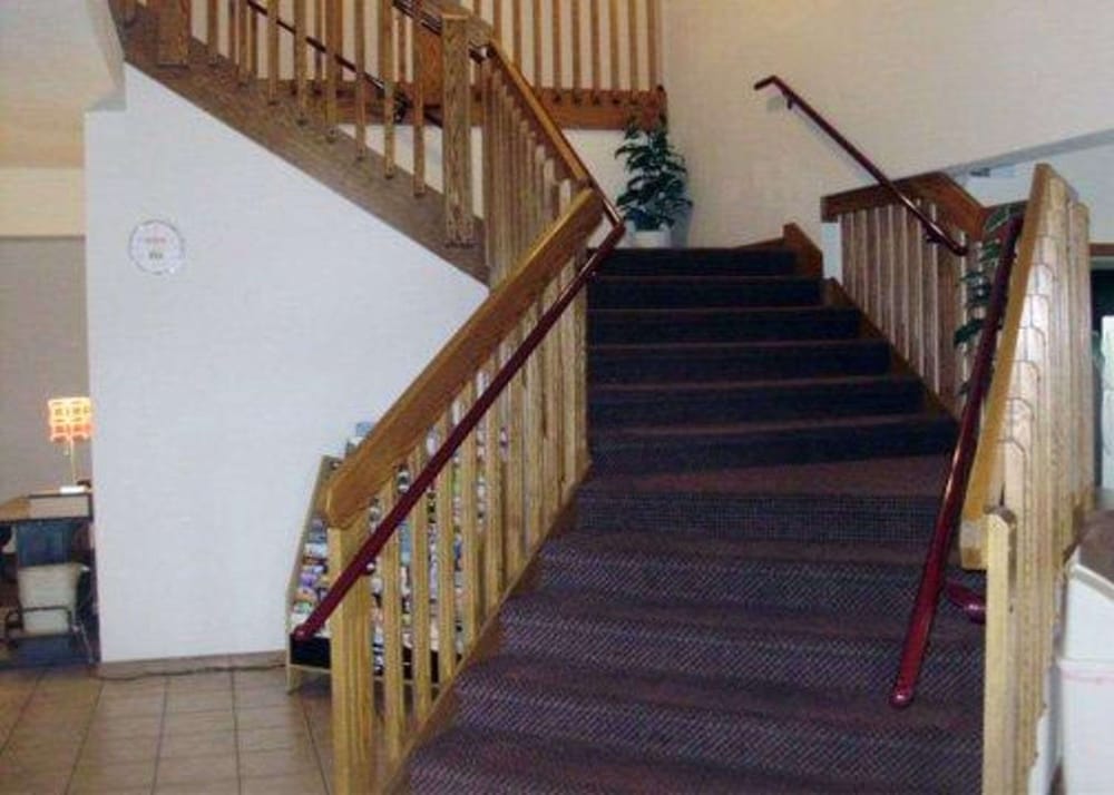 Salina Vacations - Rodeway Inn - Property Image 6