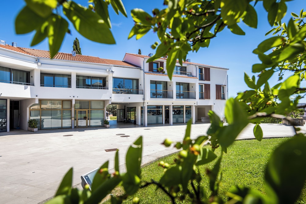 Hotel Ville Park Premium - Image 1