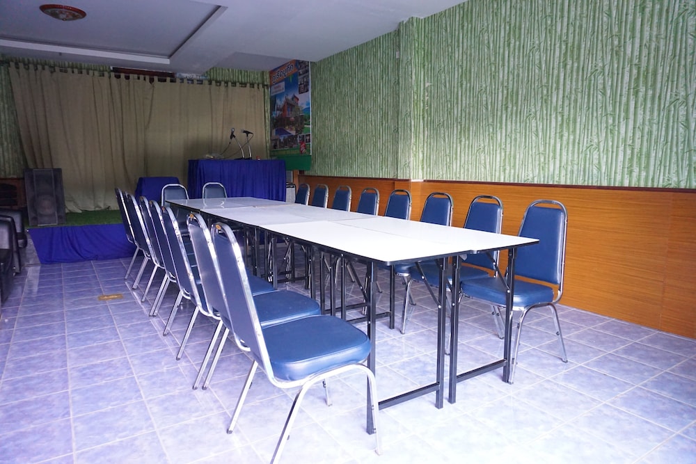 meeting & event spaces