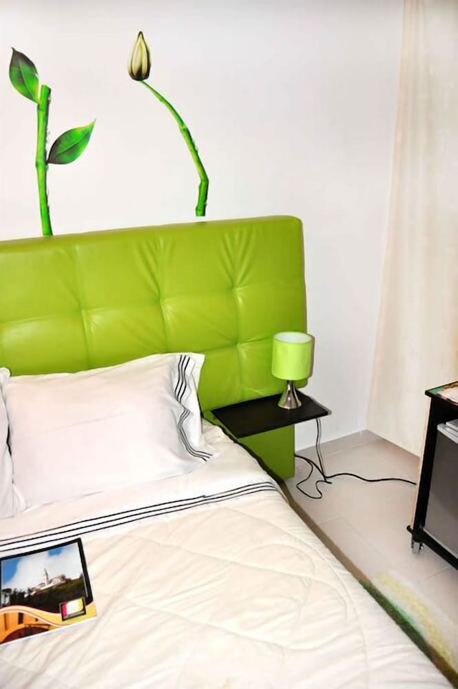 Hotel Boutique San Sebastian - Caters to Gay