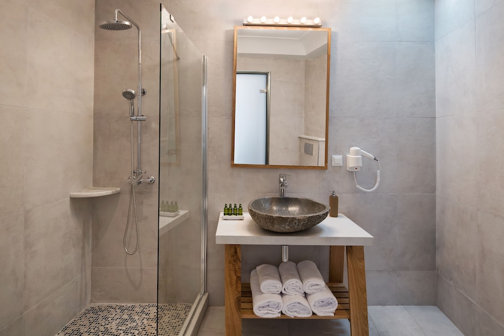 Altemar Suites