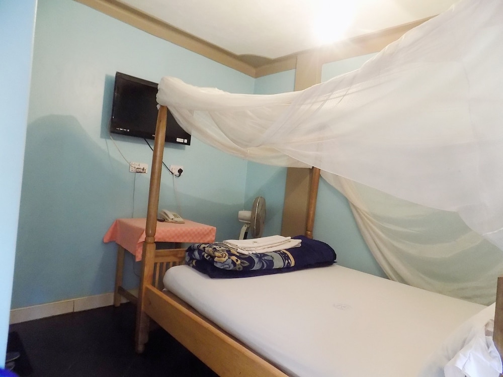 Rosama Guest House