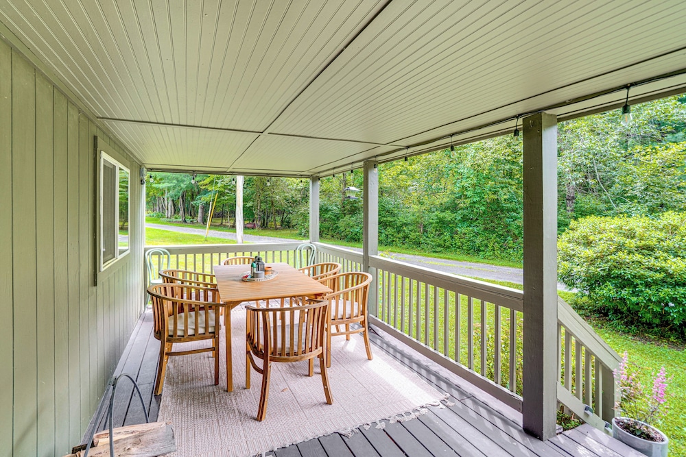 Games & Outdoor Entertainment: Upstate Family Home