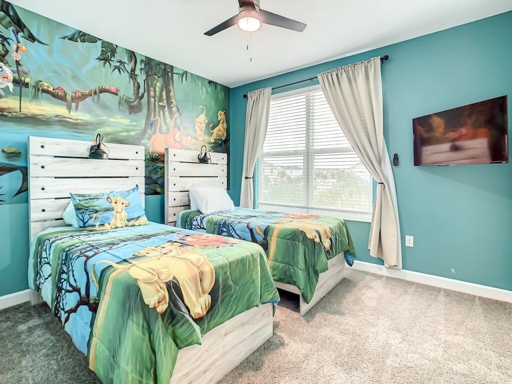 Luxury 5br Villa Near Disney Pool & Golf Retreat 5 Bedroom Villa