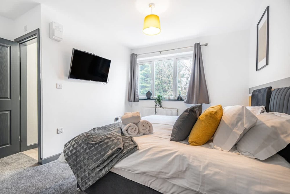5-bed 5 En-suite Apartment in Manchester