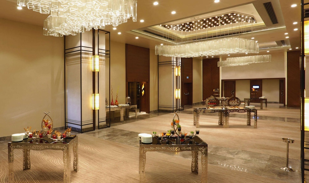 Grand Harilton Hotel - Image 46