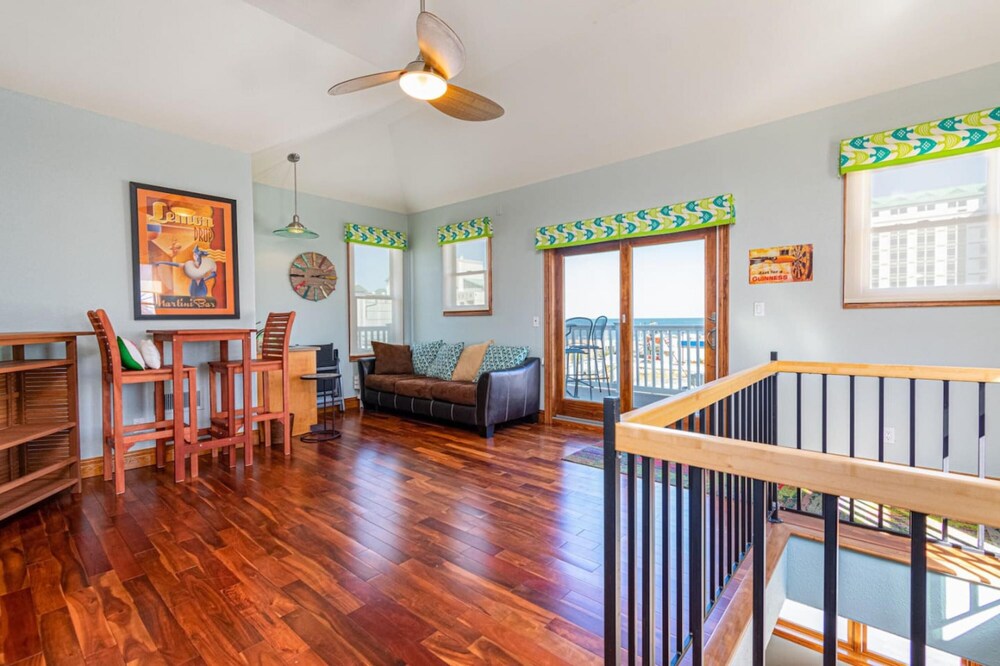 Coastal Destiny - Ocean View Balcony Elevator