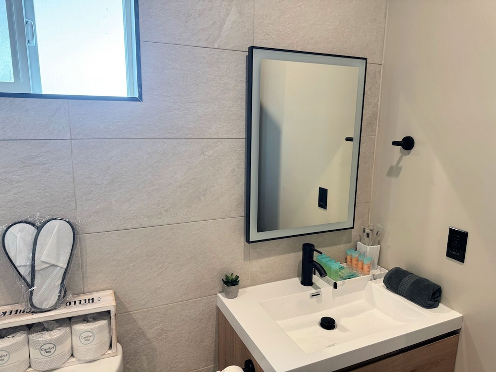 Premier Apts in Vibrant Downtown LA