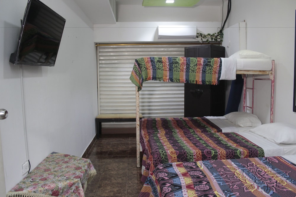 Casa Blanca Just For Travelers