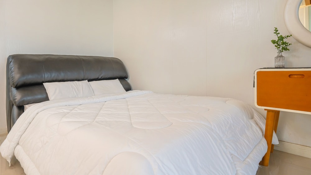 Geoje Ahat Spa Pension