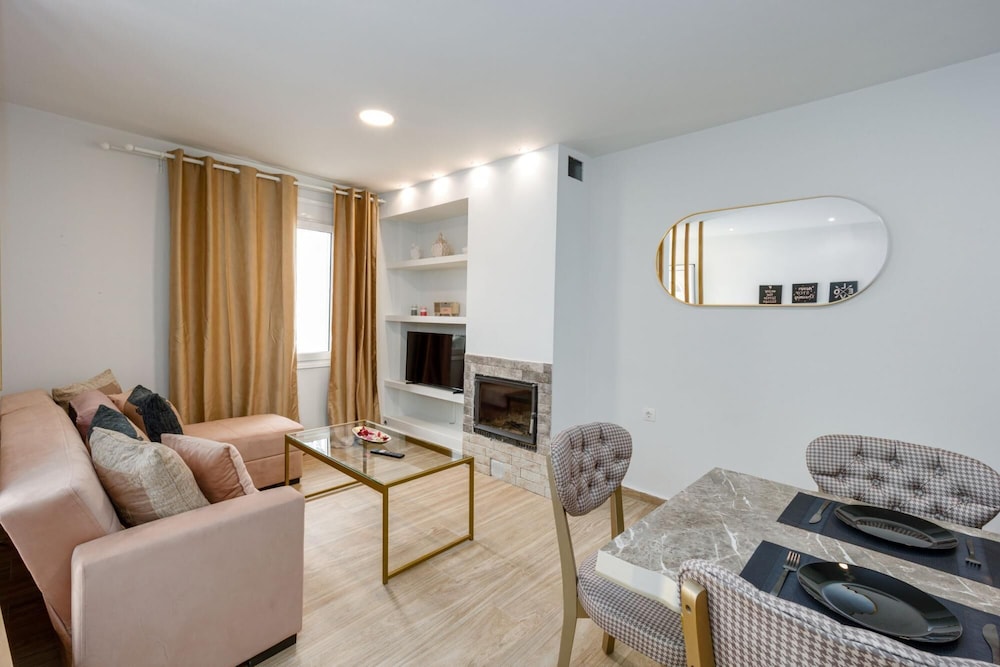 Central Art Maisonette by Estia view 2