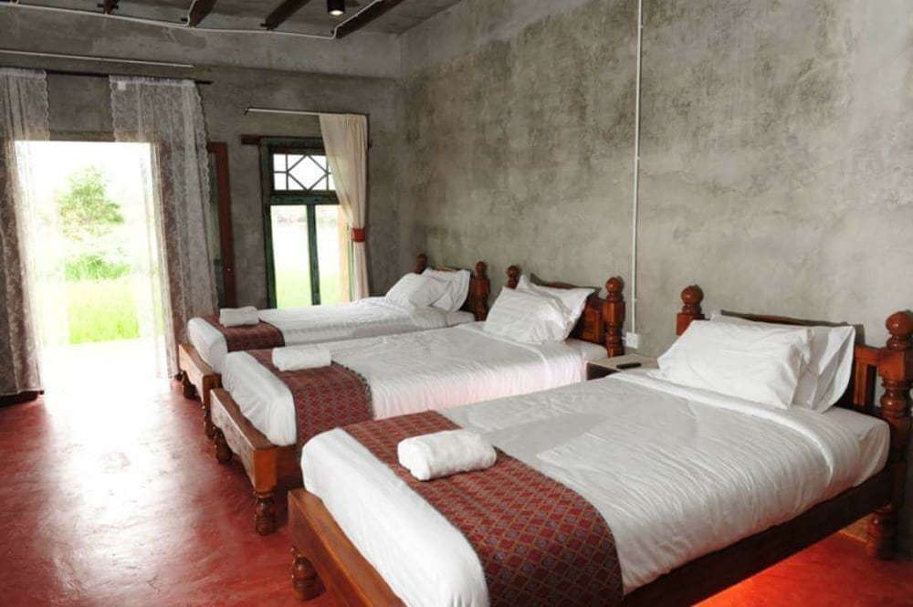 Phu-Anna Eco House