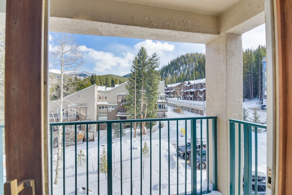 Ski-in/ski-out Winter Park Condo w/ Mountain Views - Property Image 11
