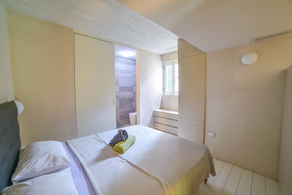 AF - Casa Rooms view 2