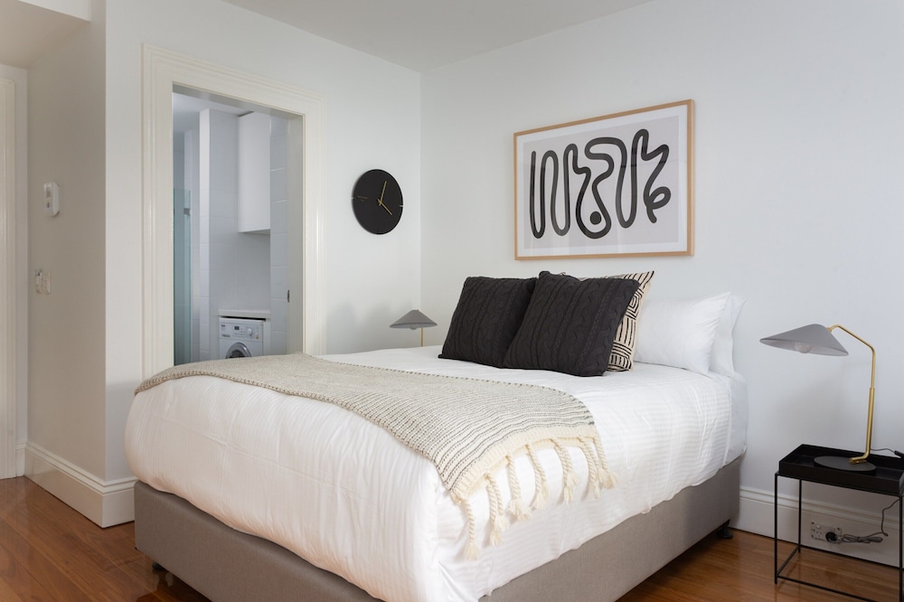 Boutique Studio Apartment in Heritage Home