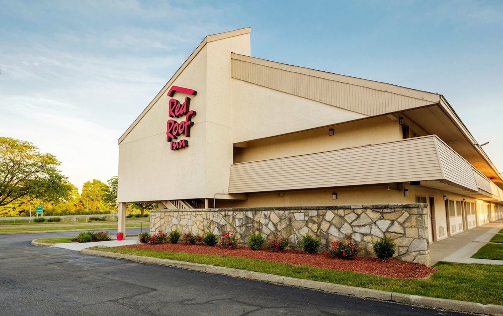 Columbus Vacations - Red Roof Inn Columbus West - Hilliard - Property Image 12