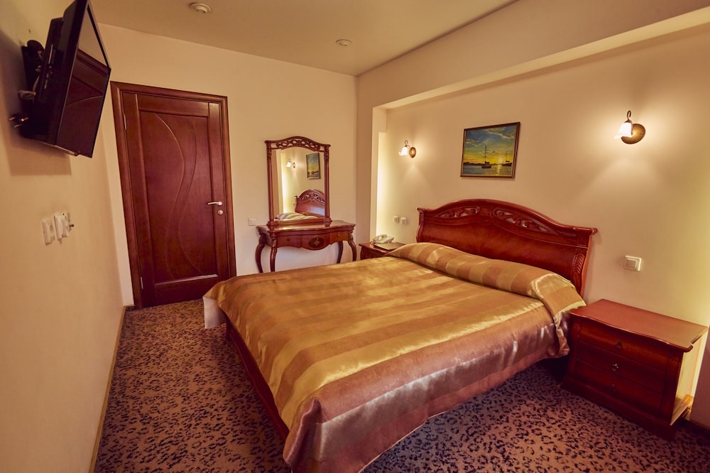 Le Vashoff Hotel