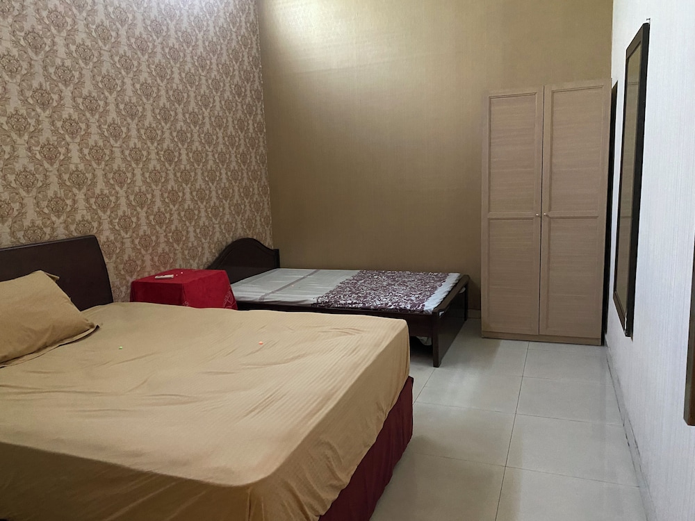 Aldeoz Villa Ndalem Marwatan Solo