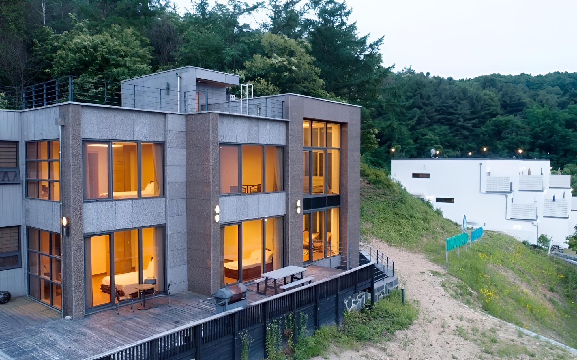Gapyeong Cheonseom Pension view 3