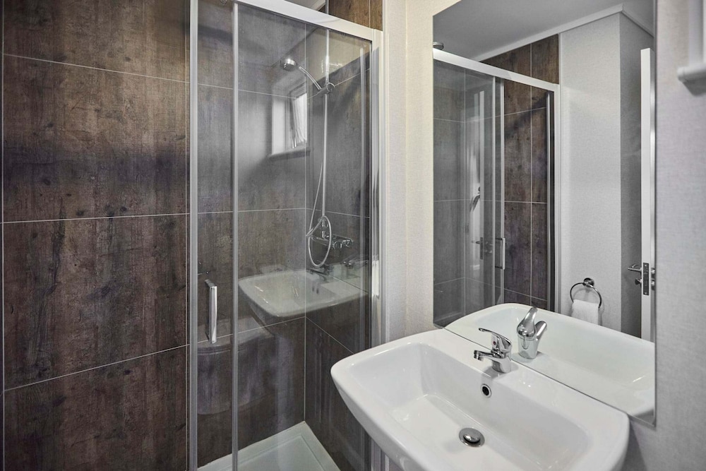 Host Stay Hazelwood Deluxe Lodge