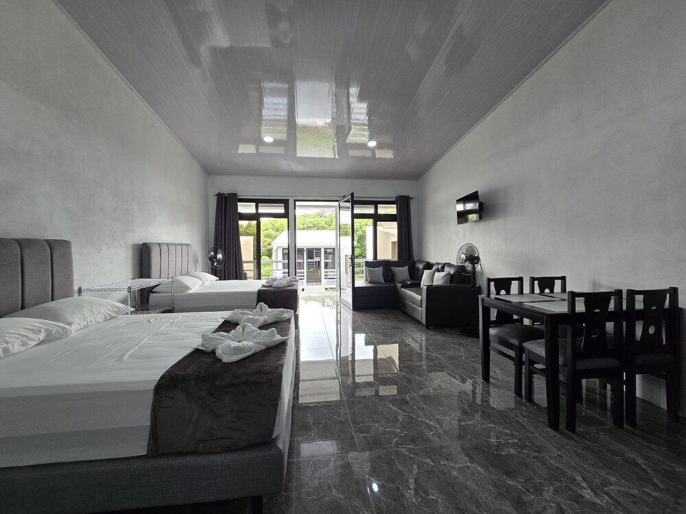 Hostel Cattleya