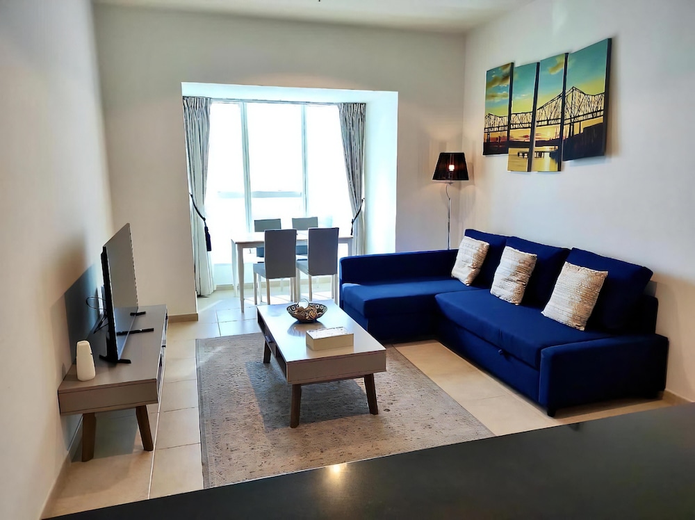 Lux BnB Elite Residence -Harbor Views