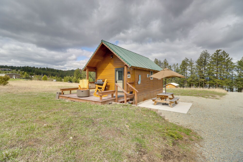 Lake Access, Fire Pit: Glacier Country Getaway!