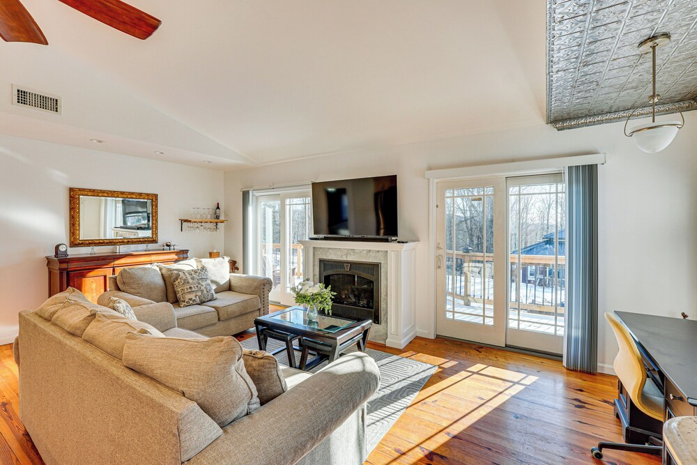 Hudson Valley Retreat w/ Pool Near Greenwood Lake