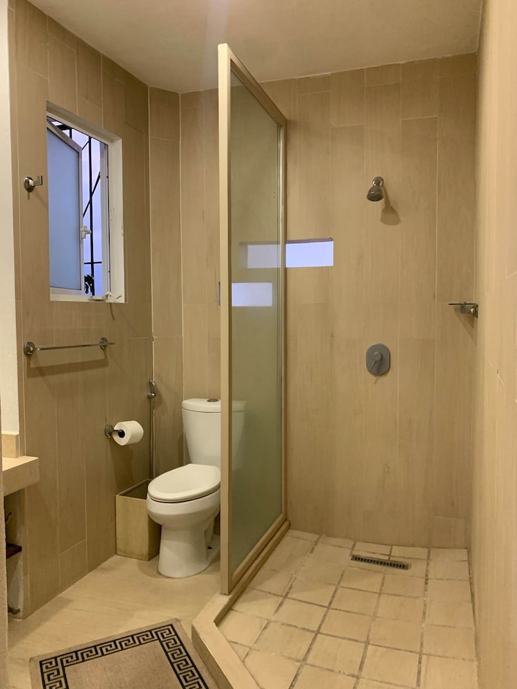 2Br Beach-near Suite Escape