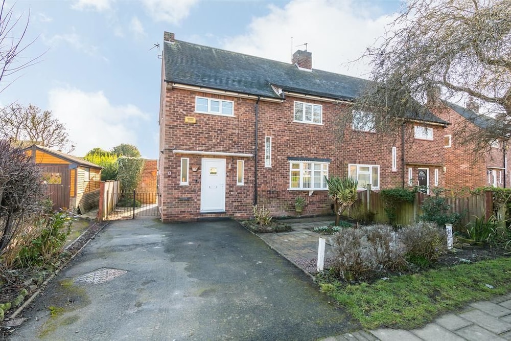 Nottingham Vacations - Woodview House - Property Image 4