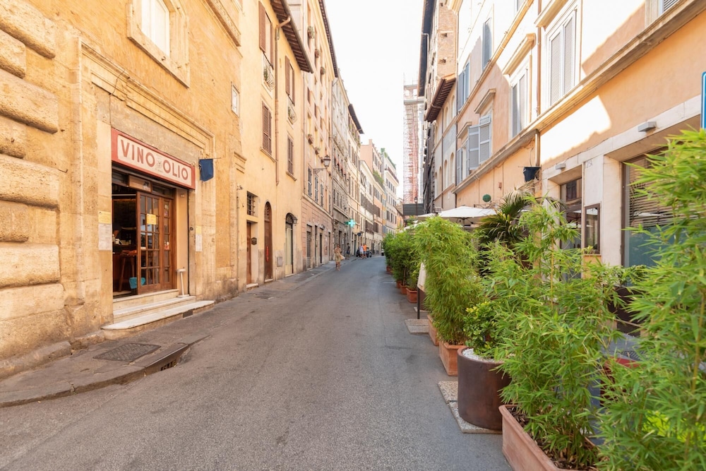 Cozy Chic Suite Near Campo de Fiori