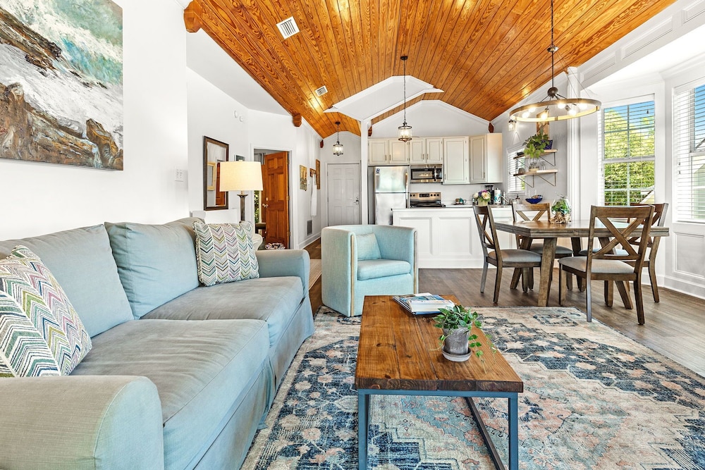 Jubilee Suites Boutique B&B