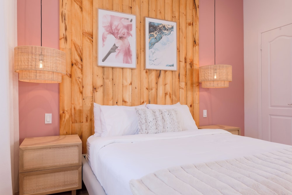 Unique Stays - 4114 St-Denis